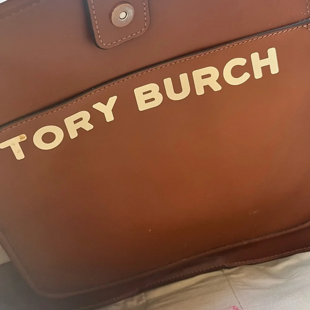 Tory Burch Light Umber Gemini Link Canvas Small Tote